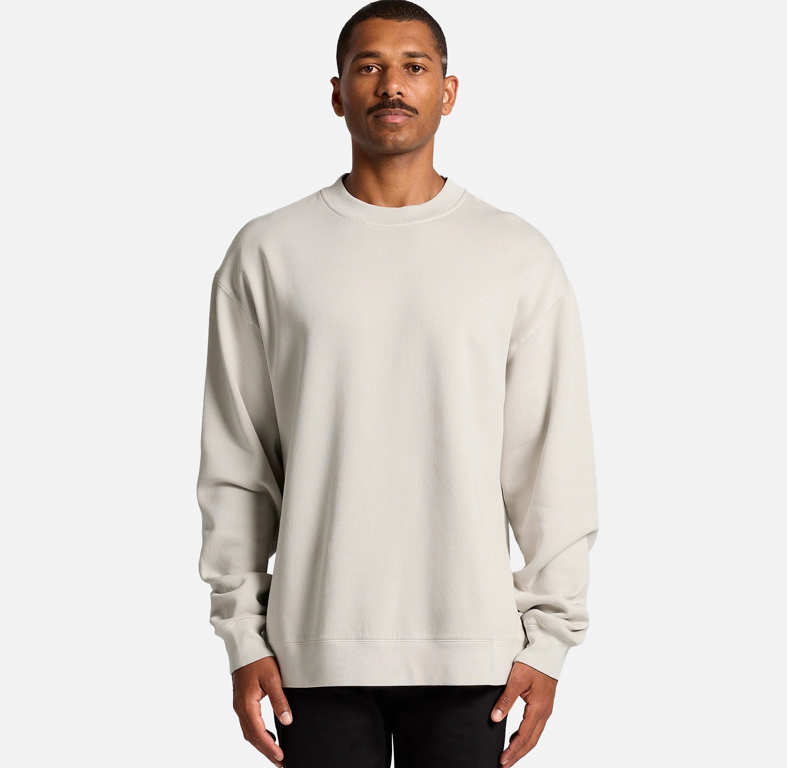 Relax Faded Sweater